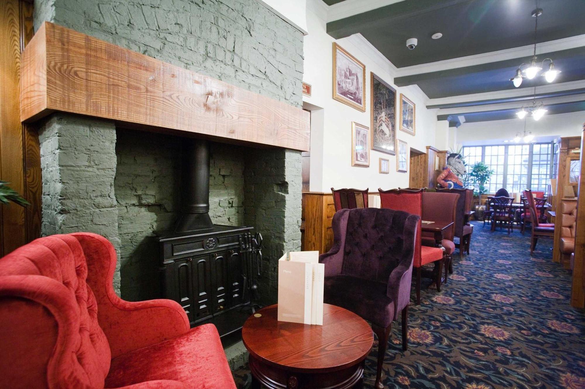 The Unicorn Hotel Wetherspoon Ripon Dış mekan fotoğraf