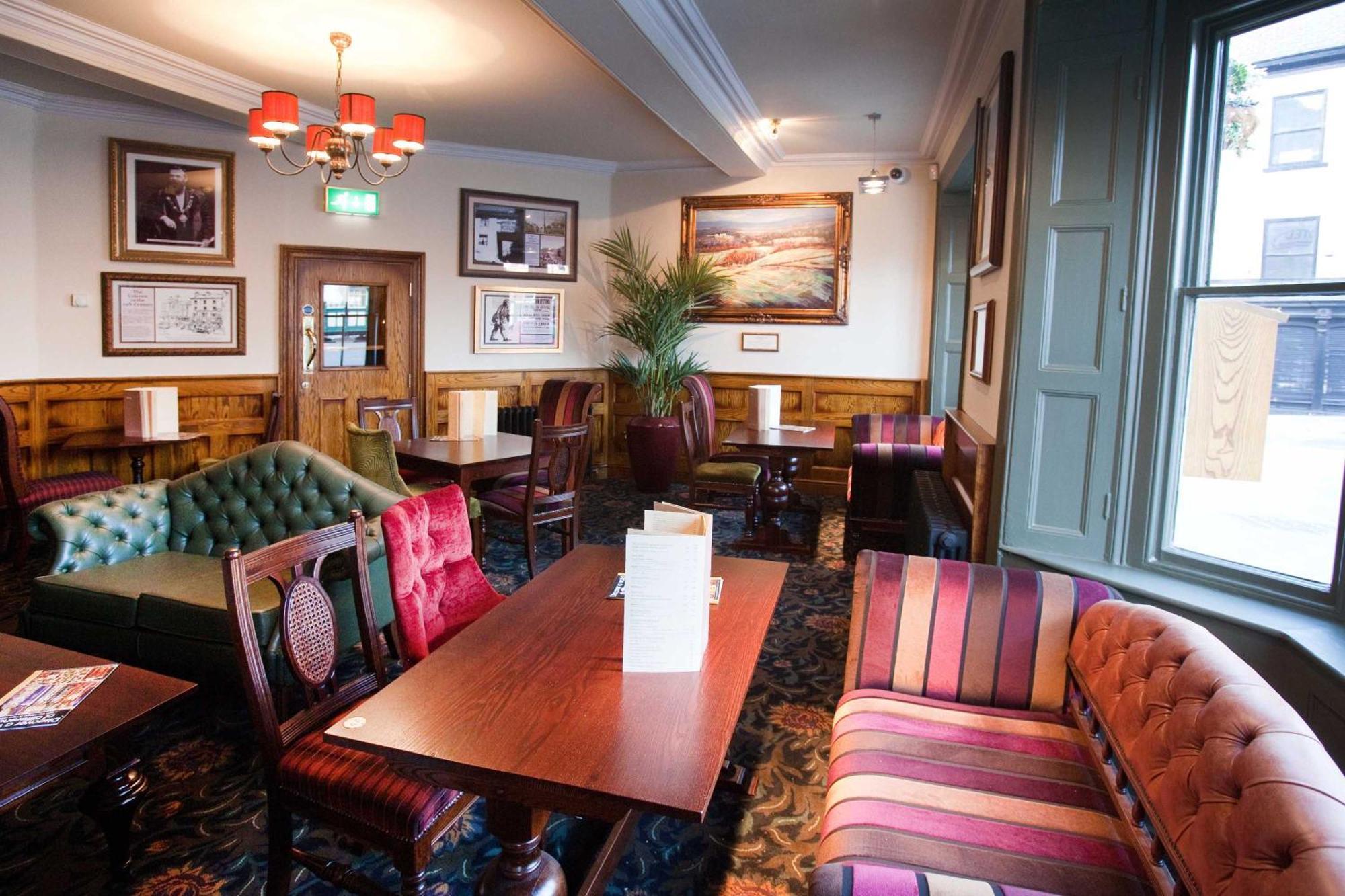 The Unicorn Hotel Wetherspoon Ripon Dış mekan fotoğraf